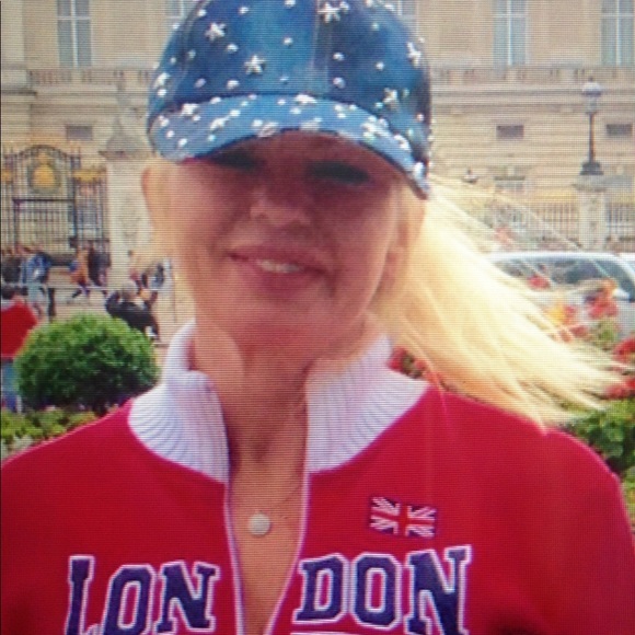 Former closet @ali65 Locked  out, starting over! - Picture 2 of 5